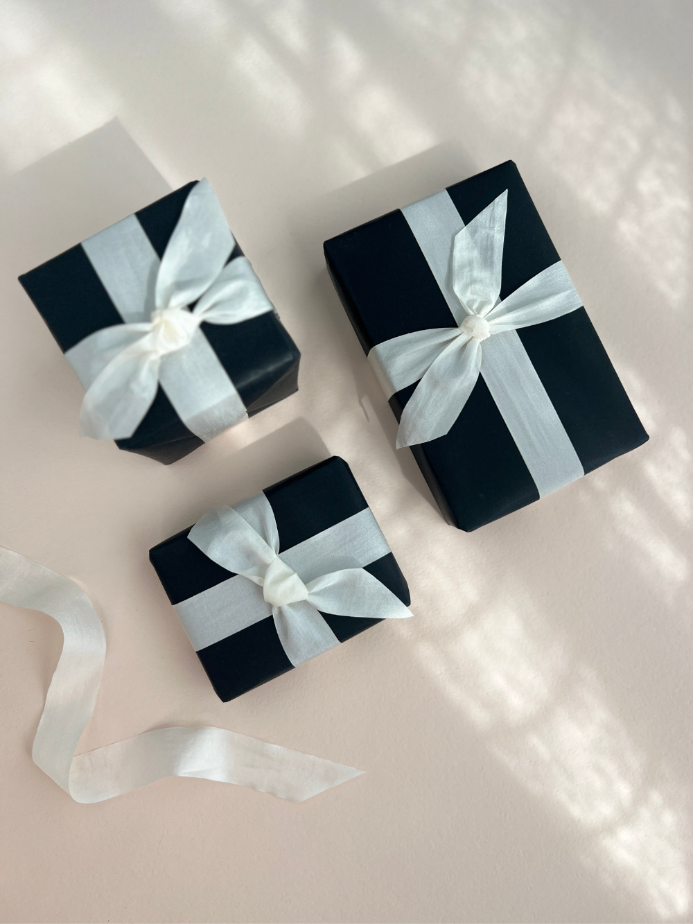 Black Ivory Gift Wrap bocu