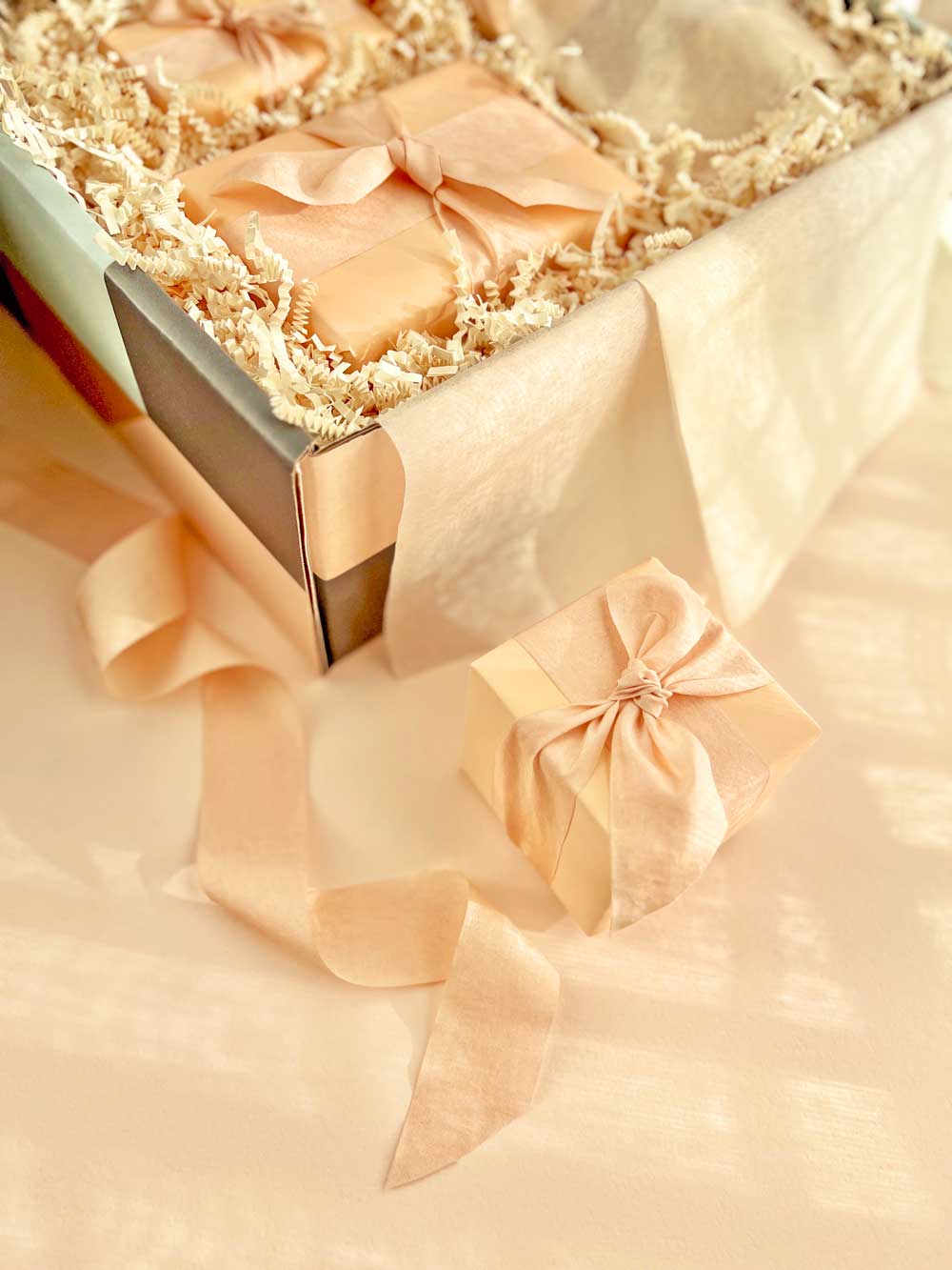 Just Peachy Gift Wrap